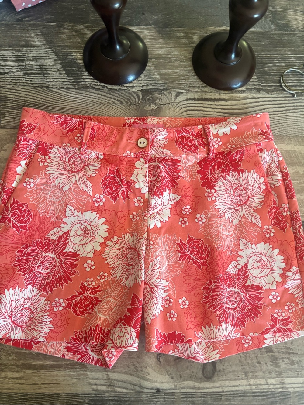Isaac Mizrahi Coral and White Floral Cotton Shorts